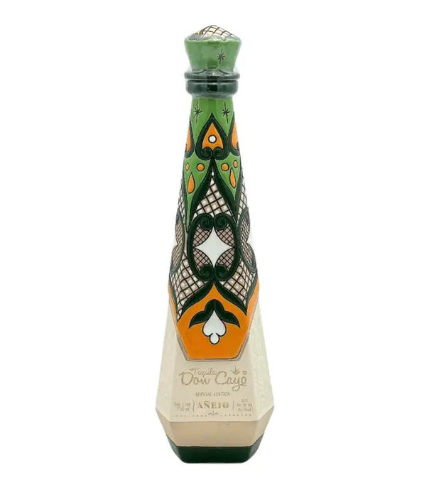 Crafting Tradition: Don Cayo Tequila Añejo Ceramic Green Review